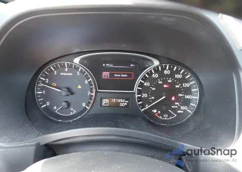 2014 Nissan Pathfinder Platinum из США, поврежденный, VIN 5N1AR2MNXEC686951